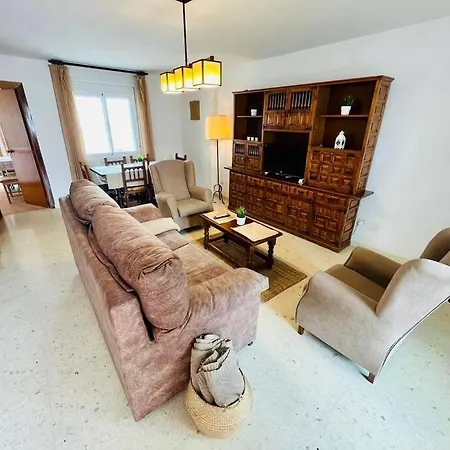 בית נופש Benajarafe Casa Playa Y Piscina *
