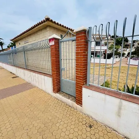 Benajarafe Casa Playa Y Piscina בית נופש *