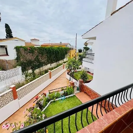Benajarafe Casa Playa Y Piscina מאלגה
