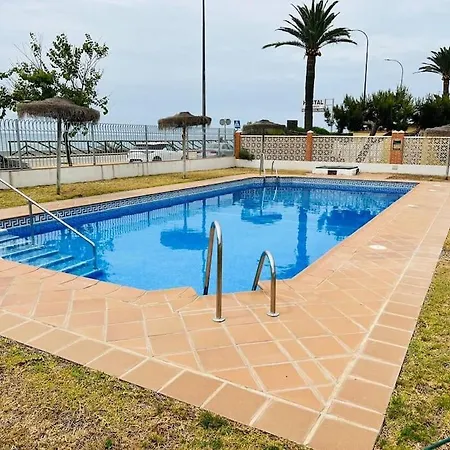 Benajarafe Casa Playa Y Piscina * מאלגה
