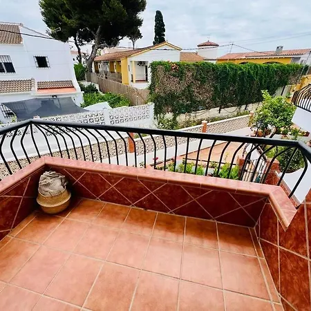 Benajarafe Casa Playa Y Piscina בית נופש *